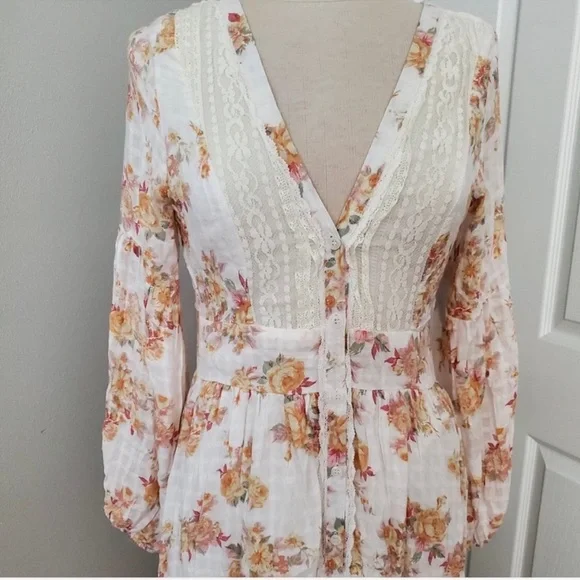 Lace and Floral Print Button Front Maxi - Picture 8 of 14